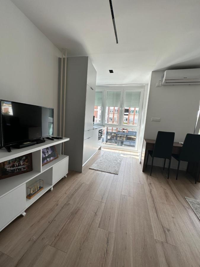 Studio Y Gjakova Eksteriør bilde